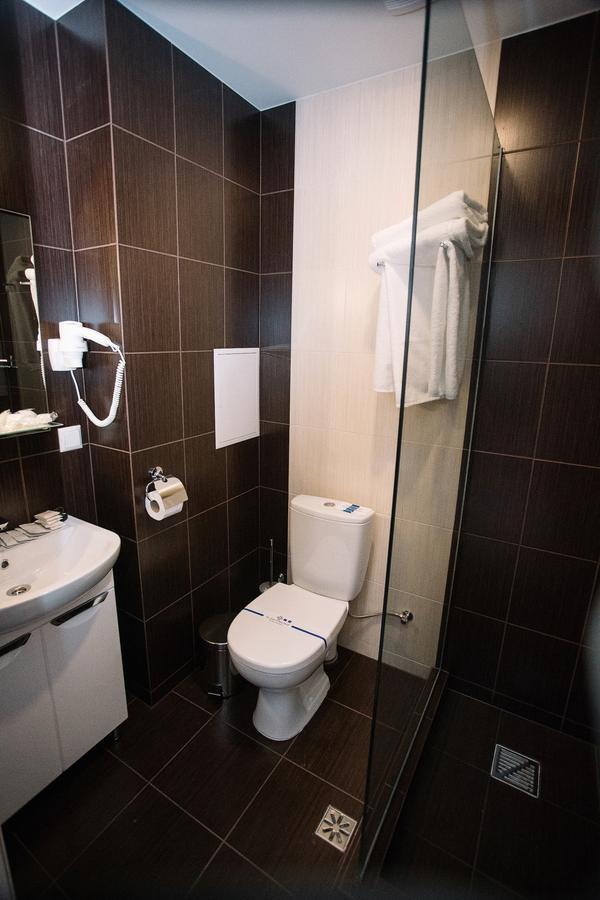 Praha Park Hotel Užhorod Esterno foto